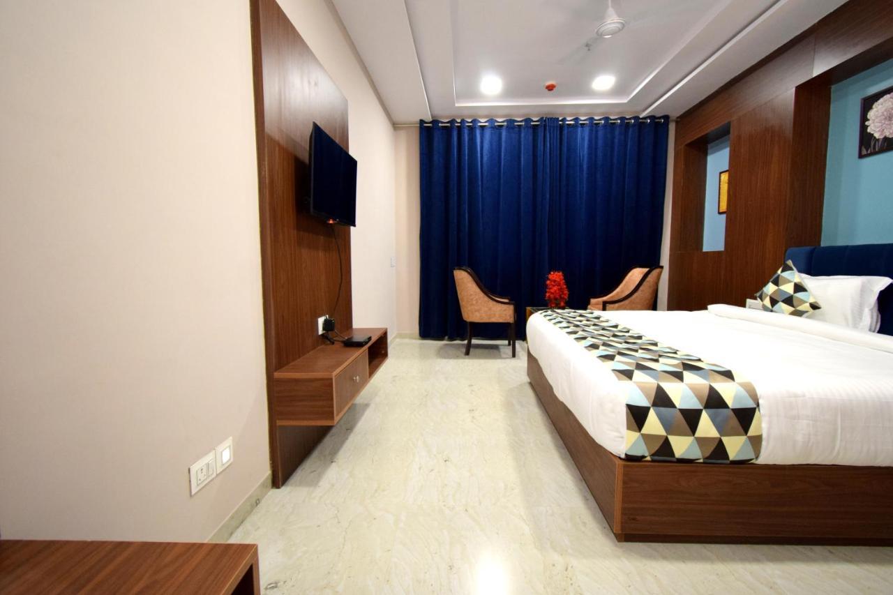 The Sky Imperial - Shahi Hotels & Resort Nāthdwāra Extérieur photo