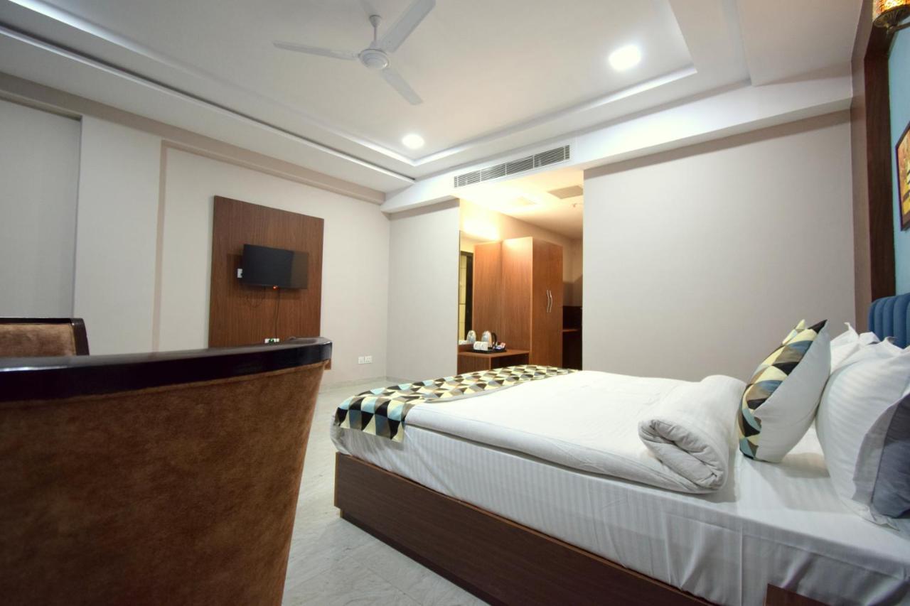 The Sky Imperial - Shahi Hotels & Resort Nāthdwāra Extérieur photo