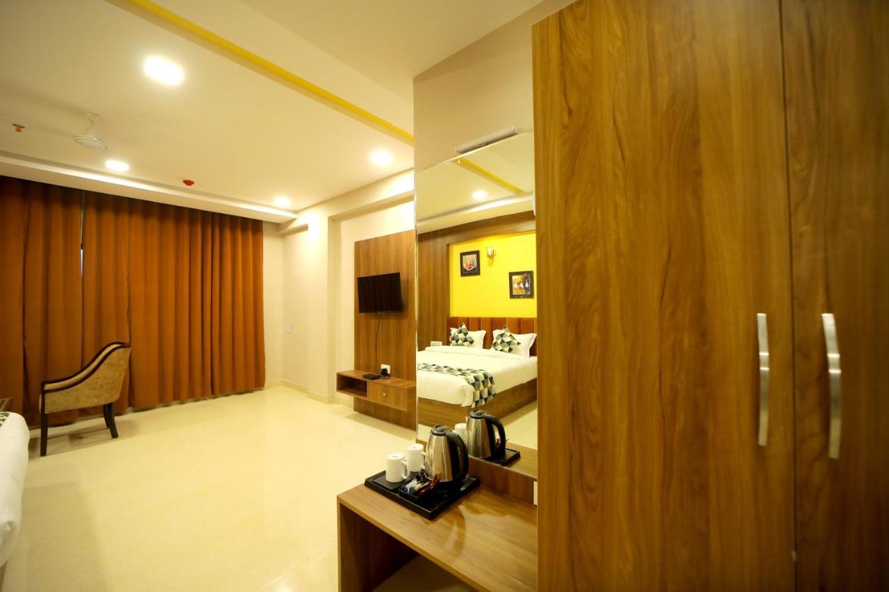 The Sky Imperial - Shahi Hotels & Resort Nāthdwāra Extérieur photo