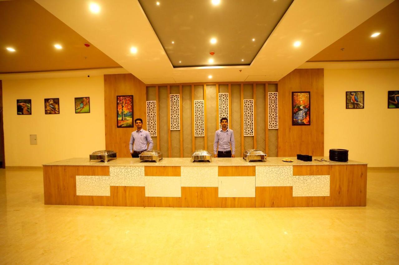 The Sky Imperial - Shahi Hotels & Resort Nāthdwāra Extérieur photo