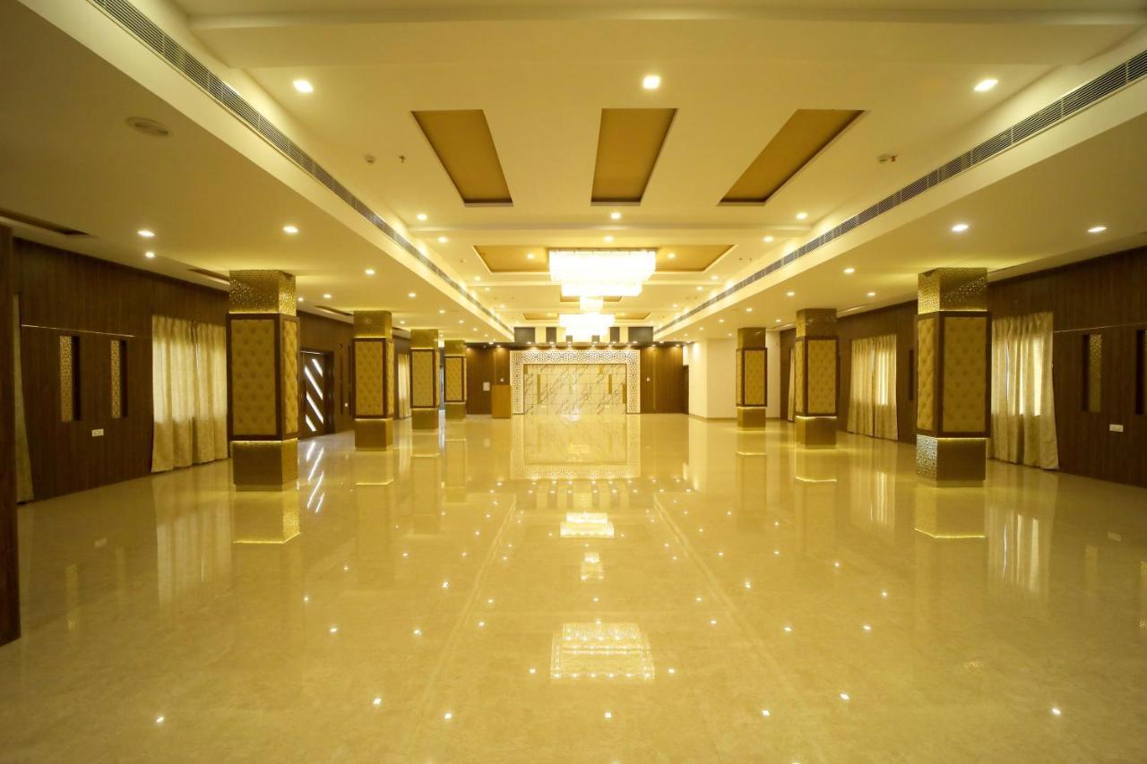 The Sky Imperial - Shahi Hotels & Resort Nāthdwāra Extérieur photo