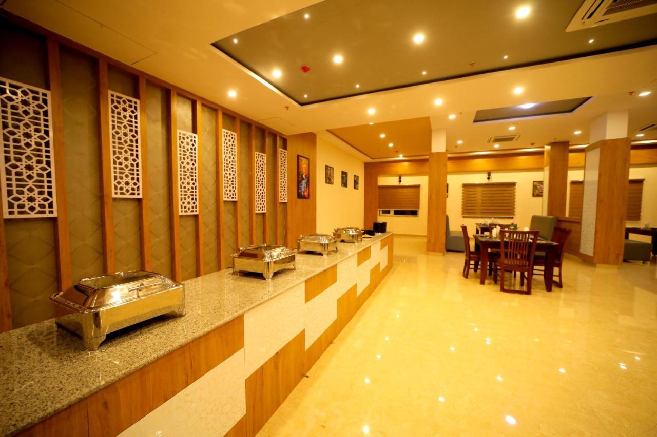 The Sky Imperial - Shahi Hotels & Resort Nāthdwāra Extérieur photo